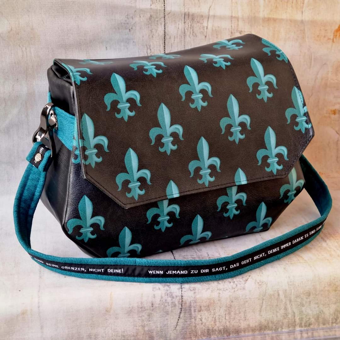 EP Fleur de Lis